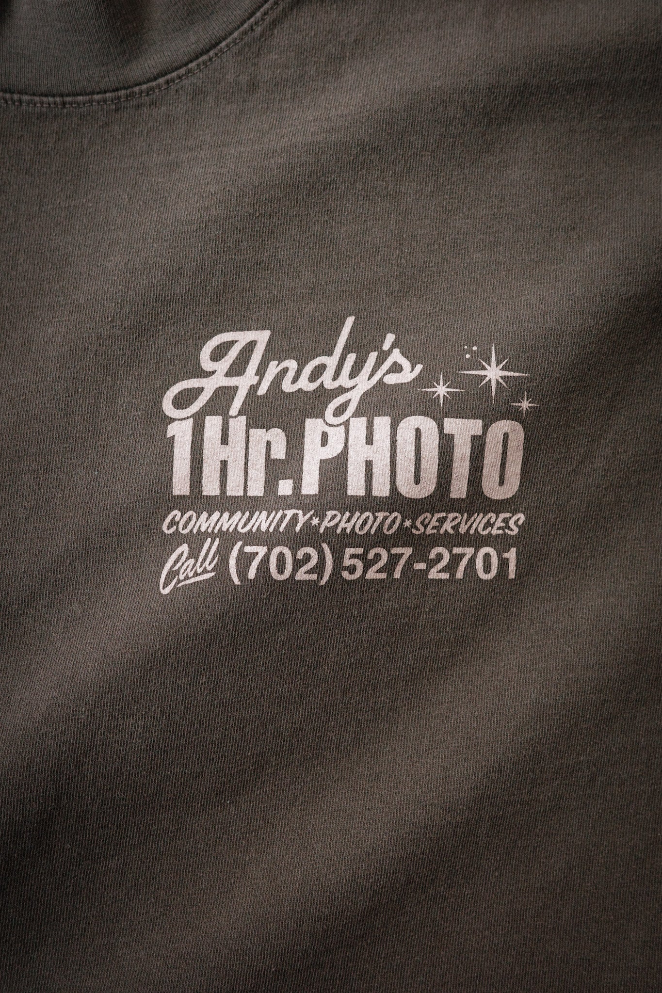Classic Shop Tee - Brown/Light Pink